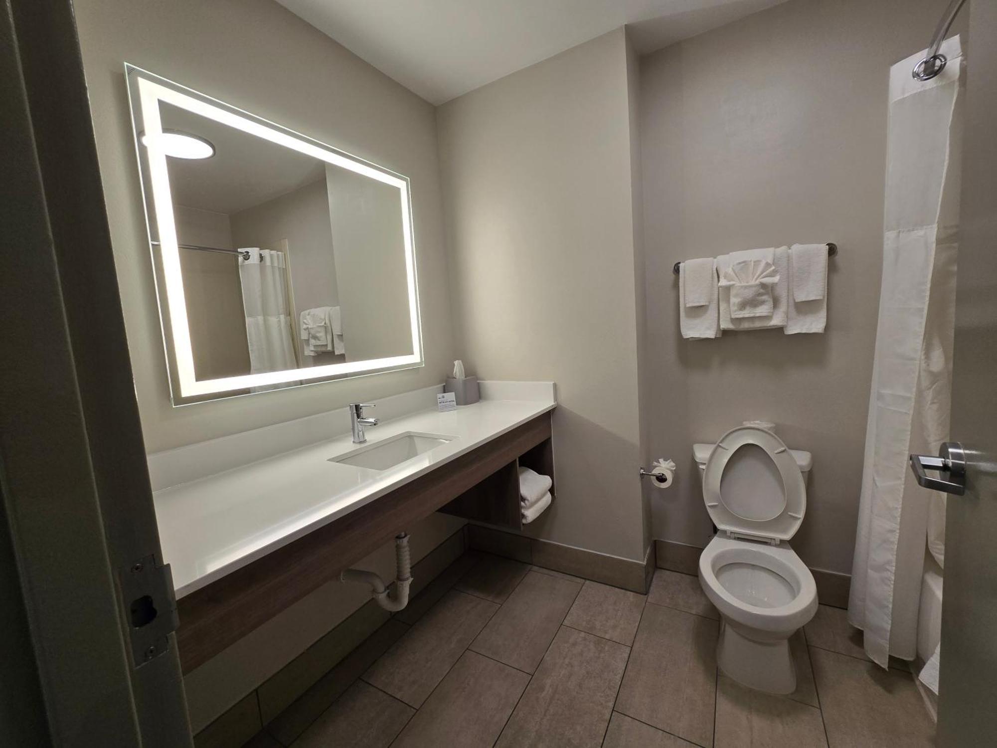 Holiday Inn Express & Suites - Smithfield/Selma By Ihg Екстериор снимка